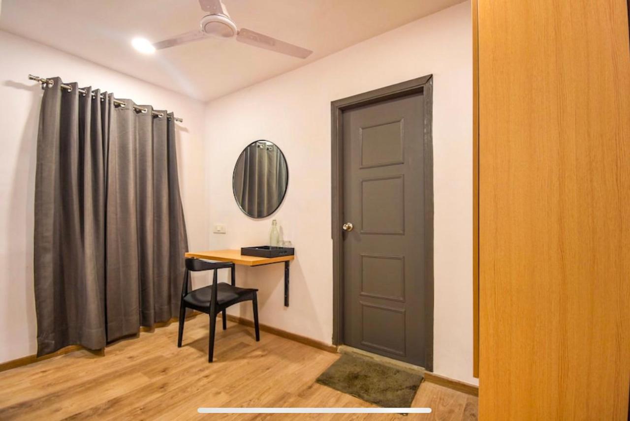 Fabexpress Heera Holiday Inn Kalkuta Zewnętrze zdjęcie