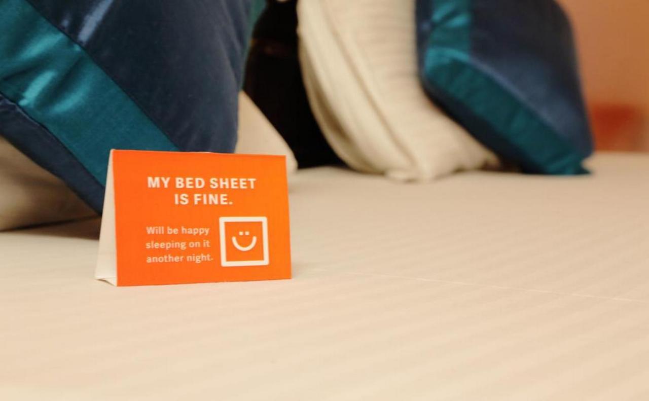 Fabexpress Heera Holiday Inn Kalkuta Zewnętrze zdjęcie